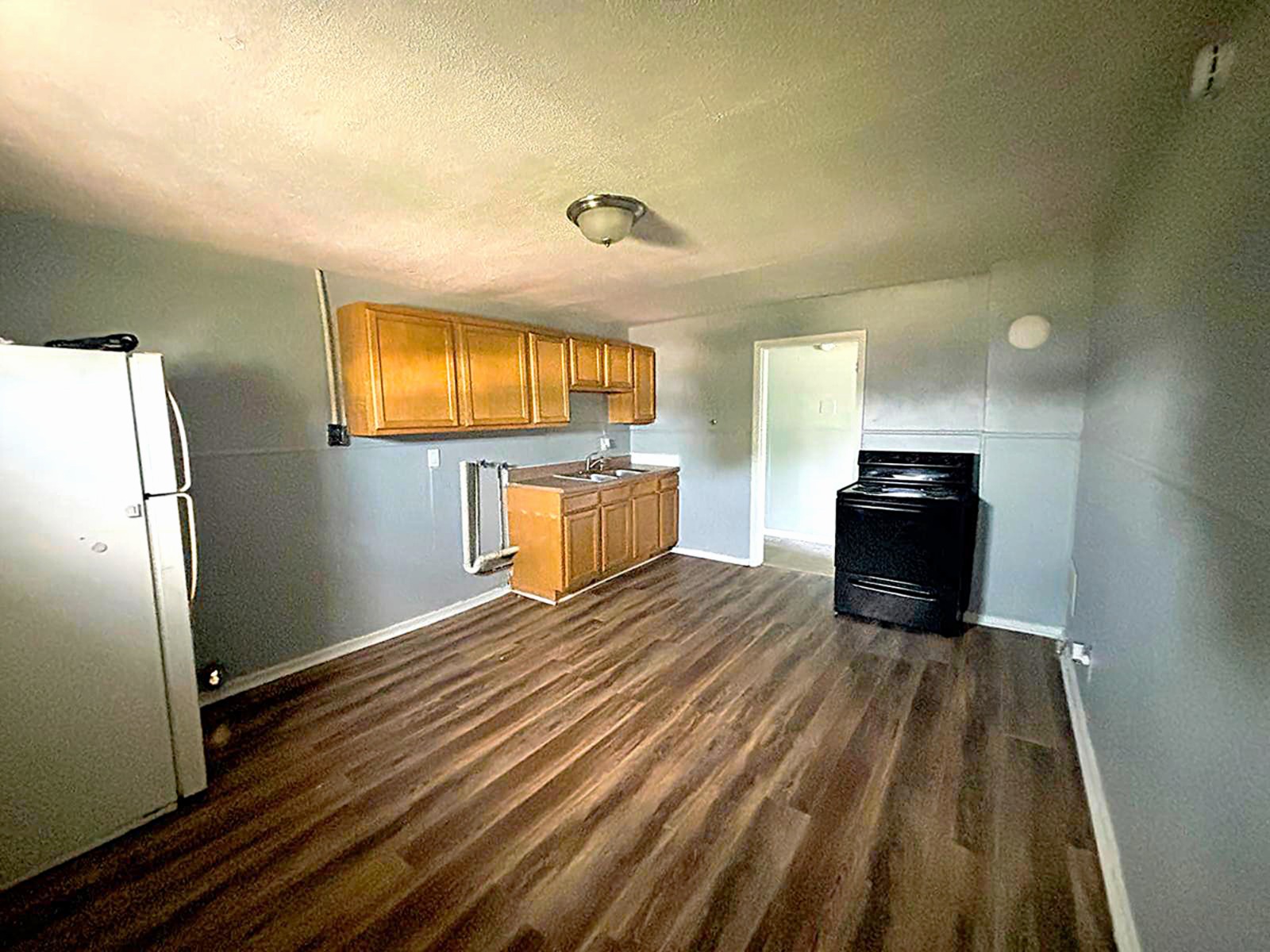101 South Roosevelt ave, Unit 2
